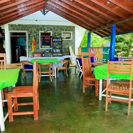 Yoho Fish Beach Cafe Tangalle Exterior photo
